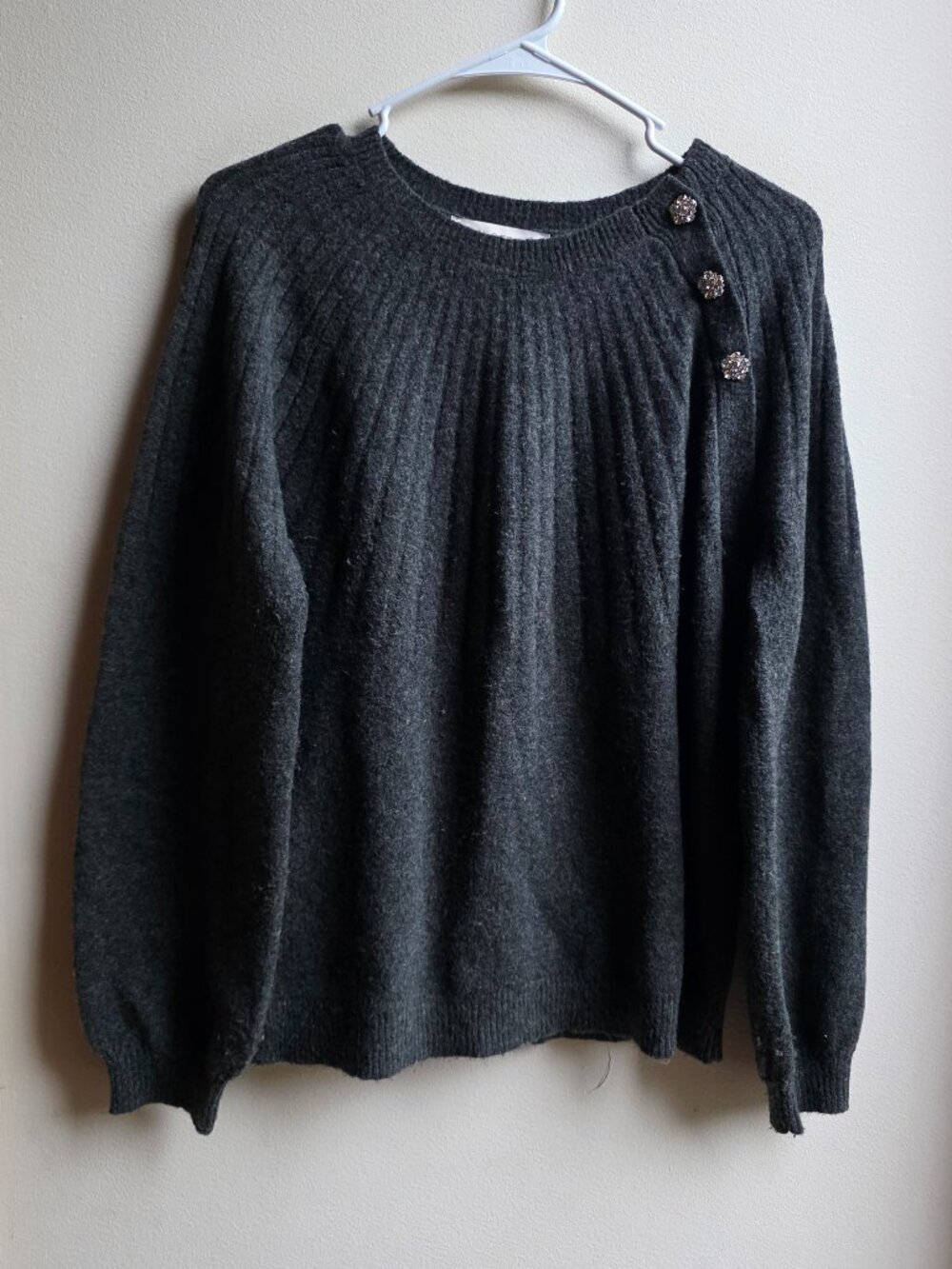 LOFT Gray/Green Scoop Neck Sweater Size Small
